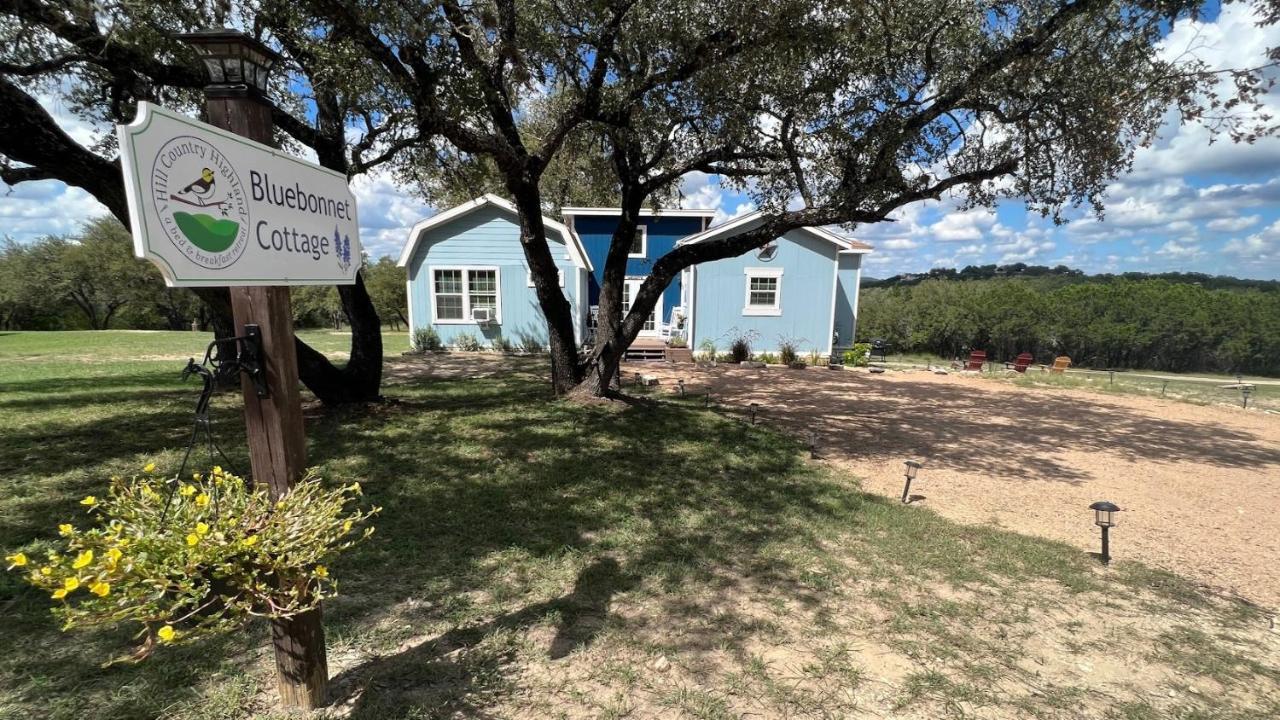 Hill Country Highland'S Bluebonnet Cottage 马布尔福尔斯 外观 照片
