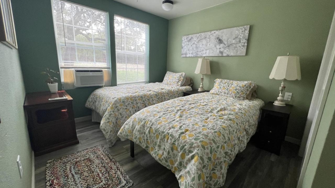 Hill Country Highland'S Bluebonnet Cottage 马布尔福尔斯 外观 照片