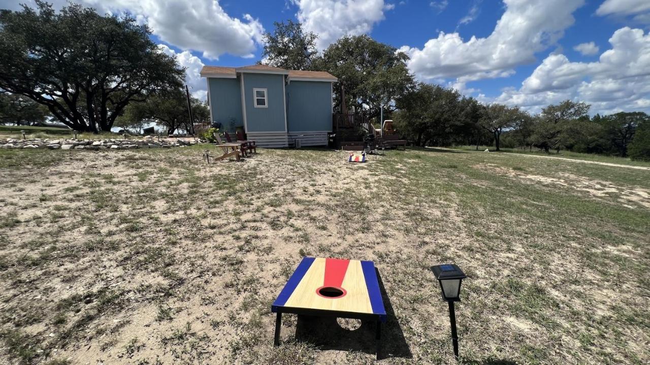 Hill Country Highland'S Bluebonnet Cottage 马布尔福尔斯 外观 照片