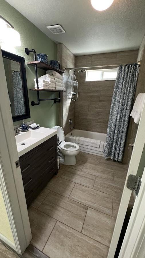 Hill Country Highland'S Bluebonnet Cottage 马布尔福尔斯 外观 照片